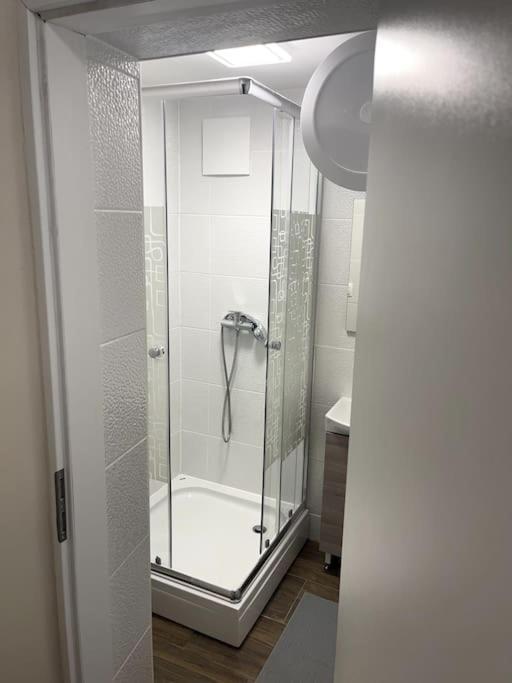 Apartment In Марибор Экстерьер фото